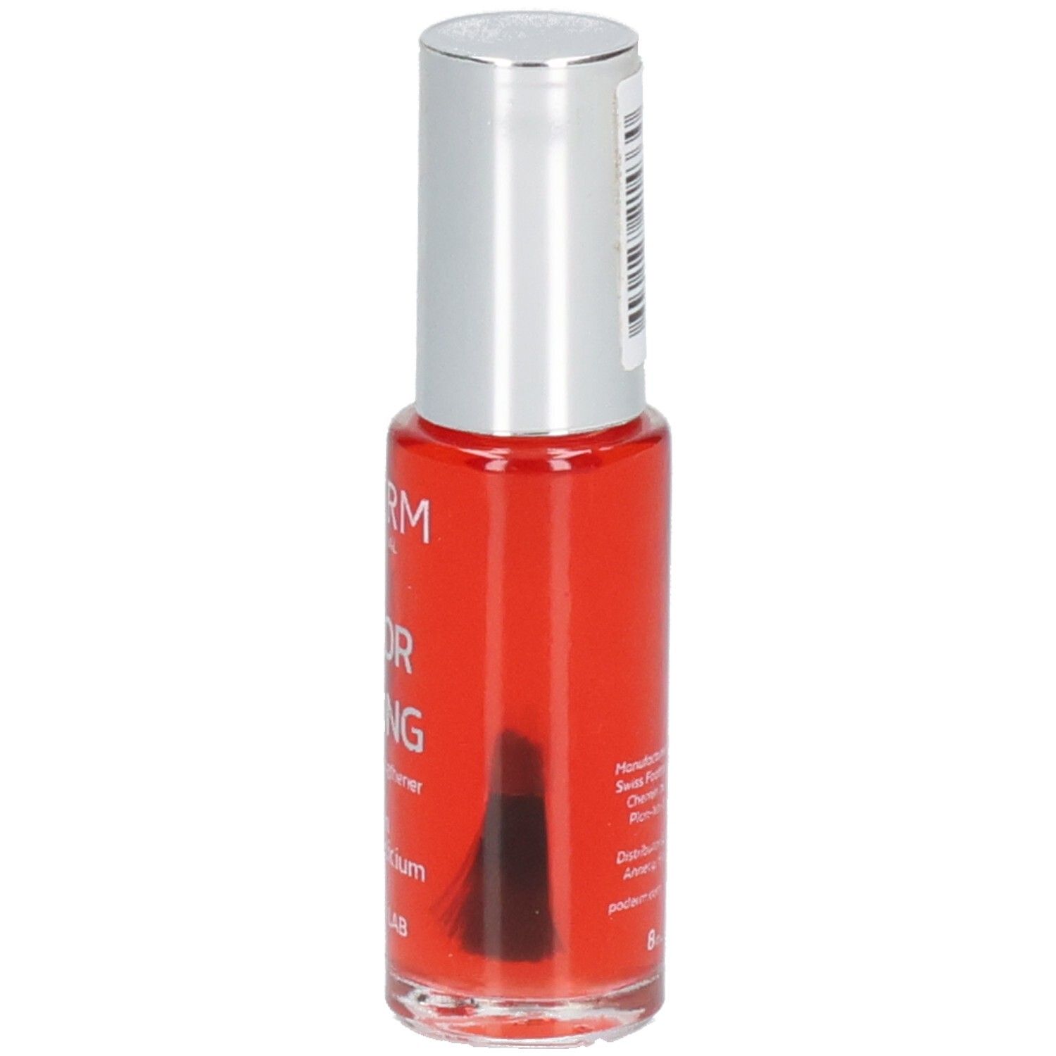 Flacon de vernis à ongles rouge avec bouchon argenté. Pinceau dans le flacon. Informations produit sur le côté.