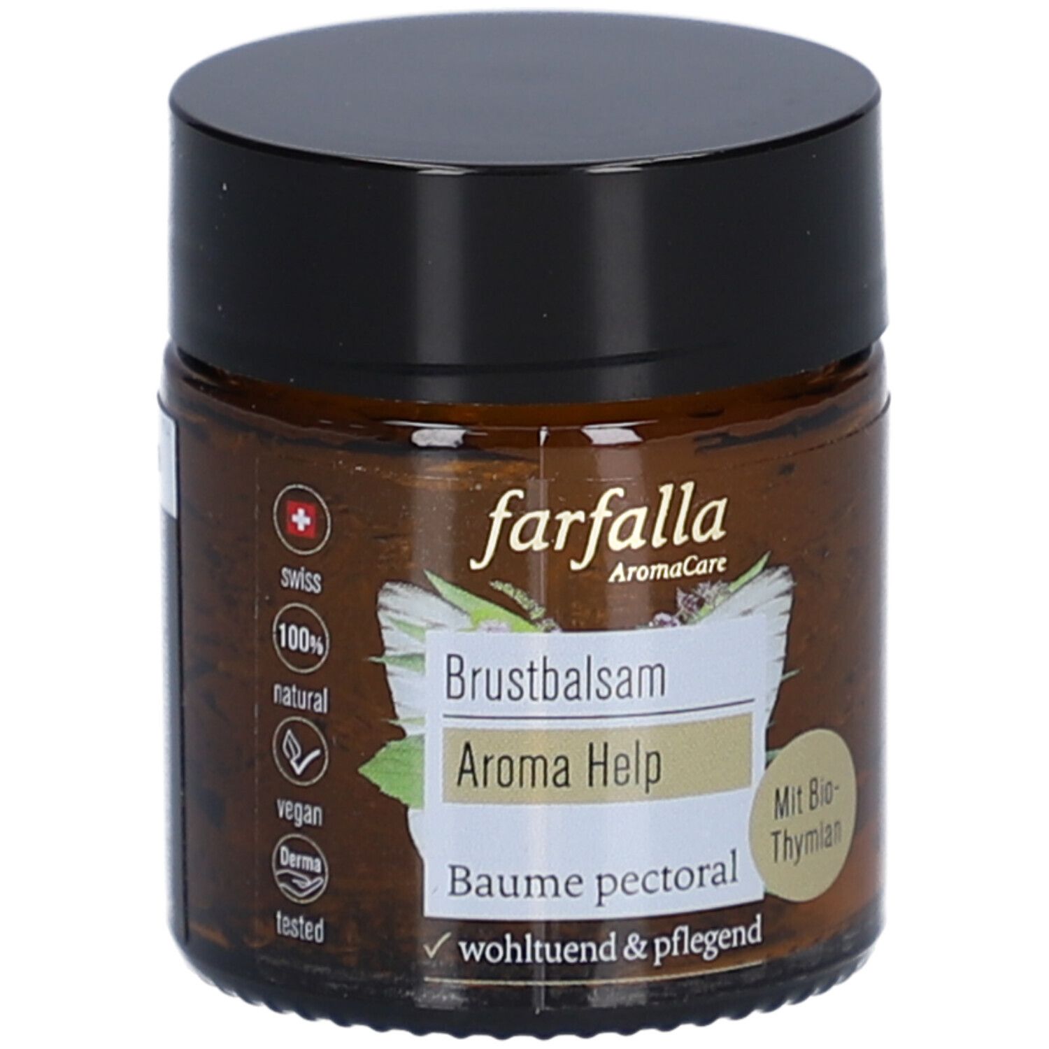 Pot en verre brun avec couvercle noir. Étiquette avec texte: Brustbalsam Aroma Help, Baume pectoral. Logos: Swiss, 100% naturel, vegan, Derma tested.