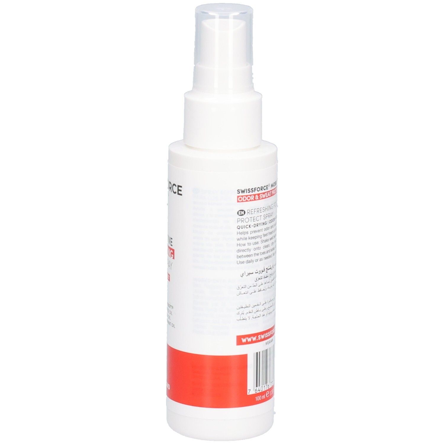 Vue arrière du spray blanc avec bande rouge. Inscription: SWISSFORCE, PRO ACTIVE REFRESHING FOOT SPRAY. Avec pulvérisateur.