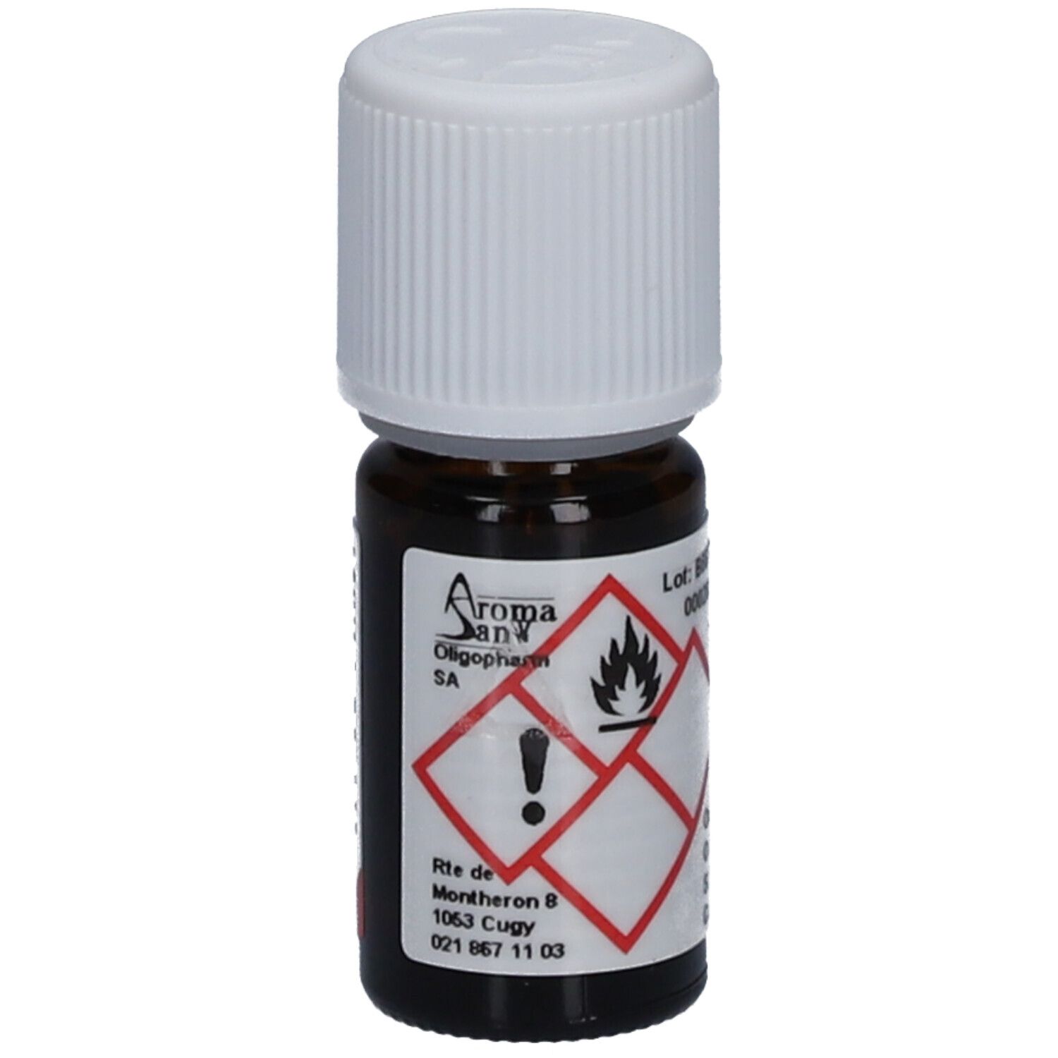 Flacon en verre brun avec bouchon blanc. Étiquette avec logo Aromasan, symboles de danger et adresse. Contient Curzerene, furanoidesmadène.