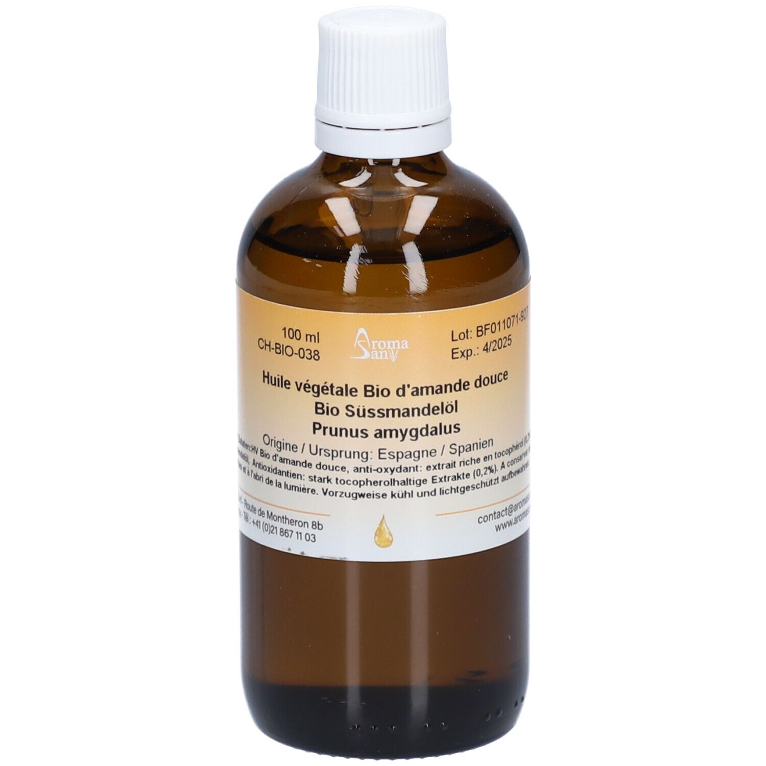Flacon en verre brun avec bouchon blanc. Étiquette avec informations produit. Symbole de goutte. Huile d'amande douce BIO.