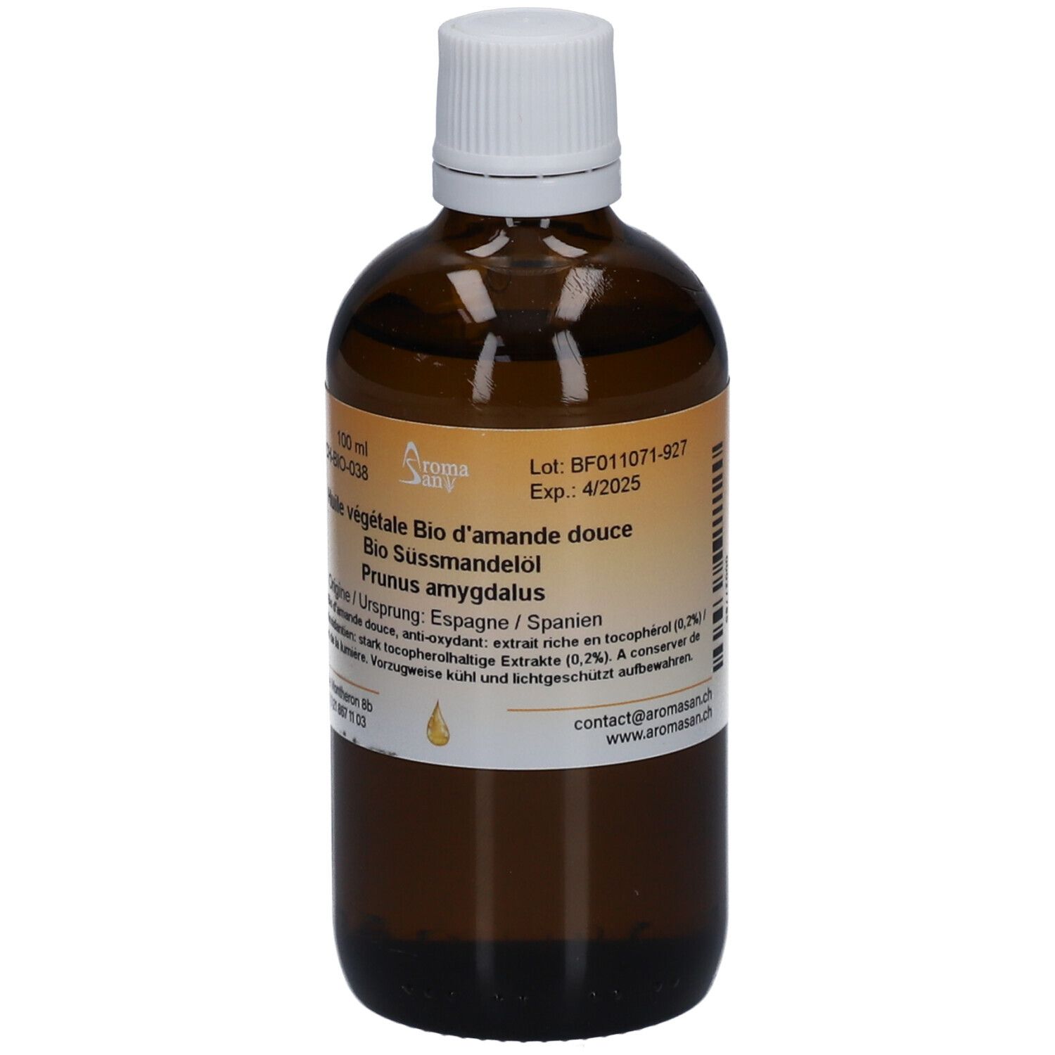 Flacon en verre brun avec bouchon blanc. Étiquette avec informations produit. Huile d'amande douce BIO.