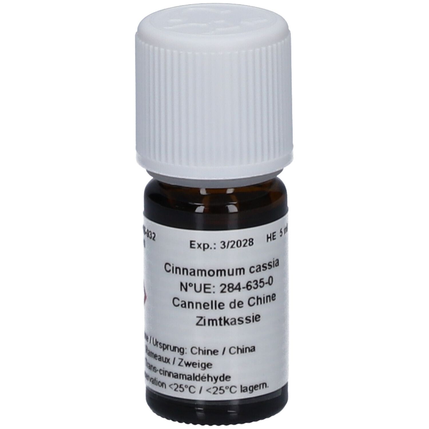 Flacon en verre brun avec bouchon blanc. Étiquette avec texte: Cinnamomum cassia, Cannelle de Chine. HE 5 ml.