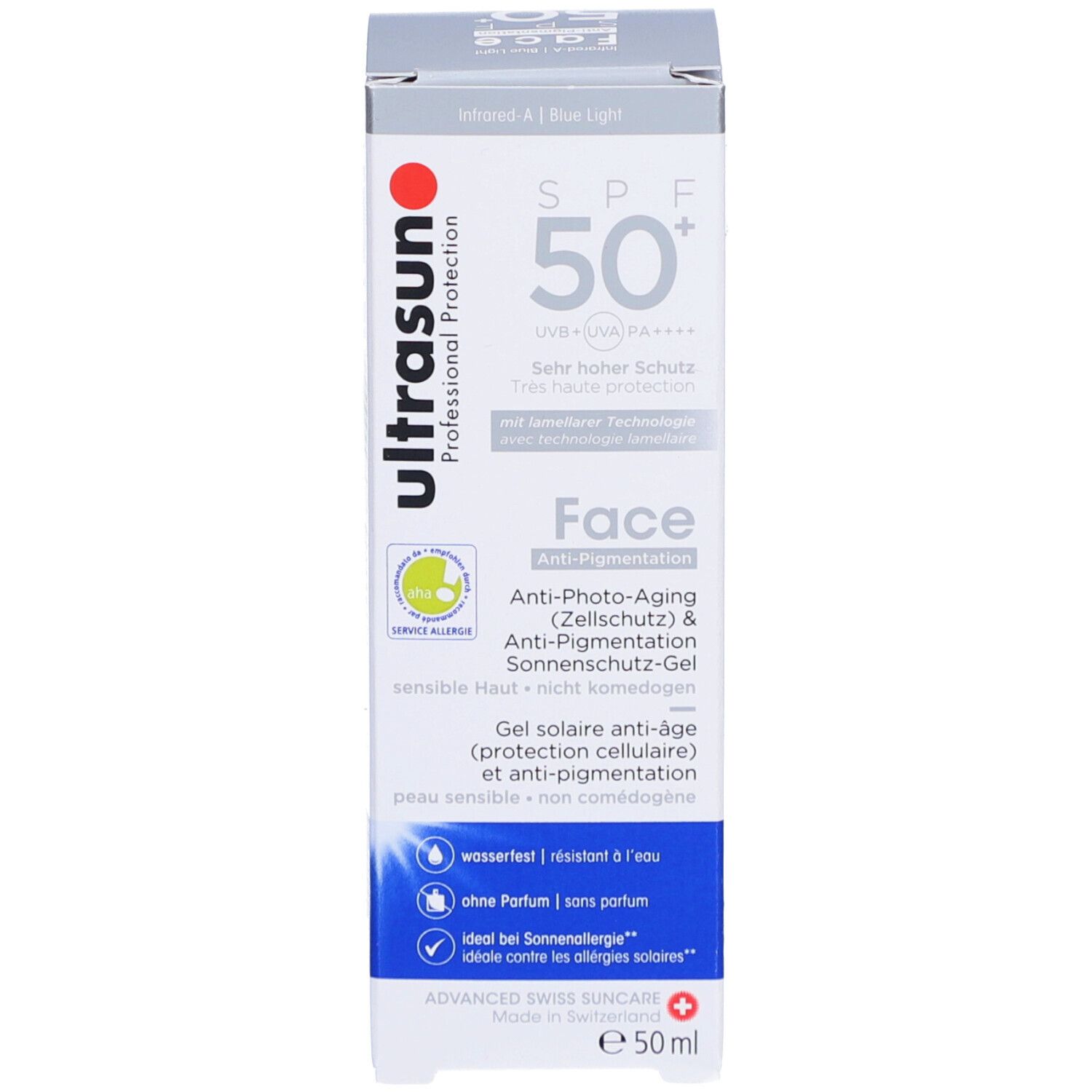 Boîte avec texte rouge et noir. Inscription: Ultrasun, SPF 50+, Face, Anti-Photo-Aging, résistant à l'eau. En bas: 50ml.