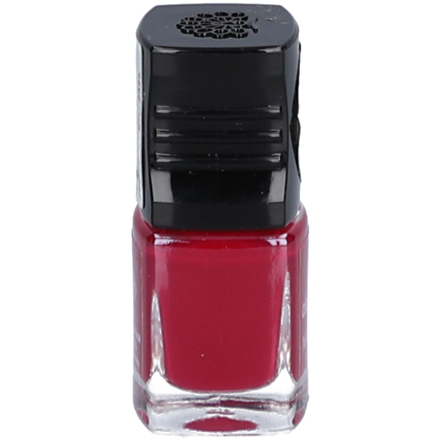 Flacon de vernis à ongles rouge avec bouchon noir. Bouteille en verre transparent.