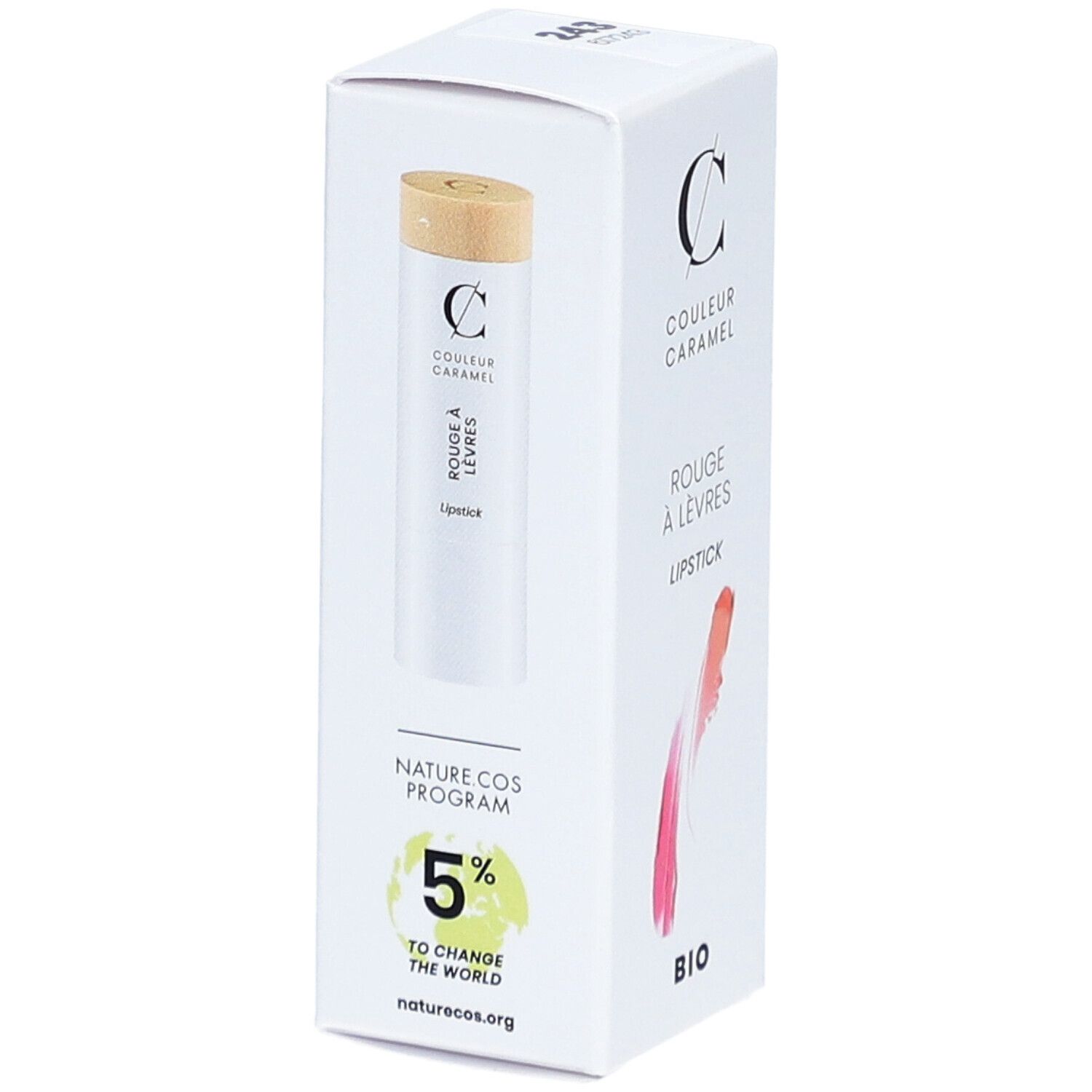 Emballage blanc avec rouge à lèvres. Logo COULEUR CARAMEL. Inscription: Rouge à lèvres, Lipstick, BIO. Couvercle en bois.