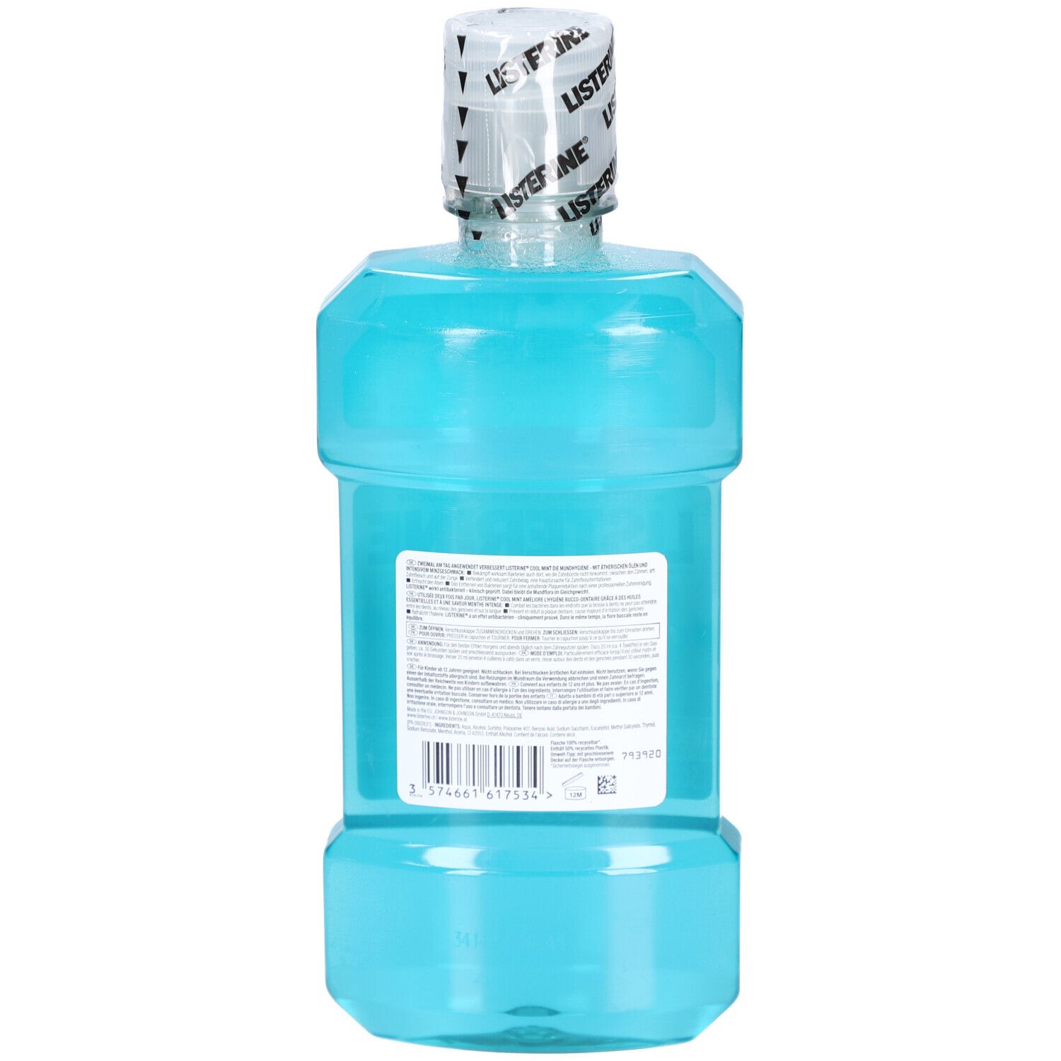 Dos d'un flacon bleu transparent. Contient des informations textuelles et un code-barres. Le bouchon est blanc avec une inscription noire.