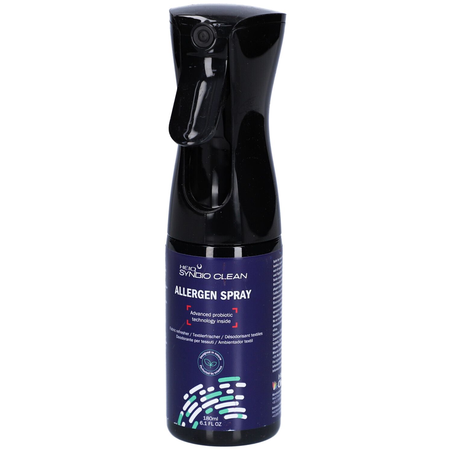Flacon pulvérisateur bleu avec tête noire. Inscription: HEIQ SYNBIO CLEAN ALLERGEN SPRAY. 180 ml.