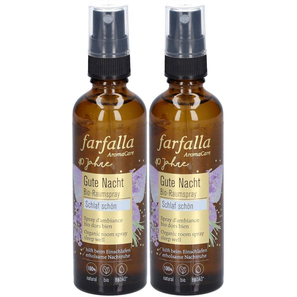 Deux flacons en verre brun avec vaporisateur. Inscription : farfalla, Gute Nacht Bio-Raumspray, Schlaf schön. Avec label bio.