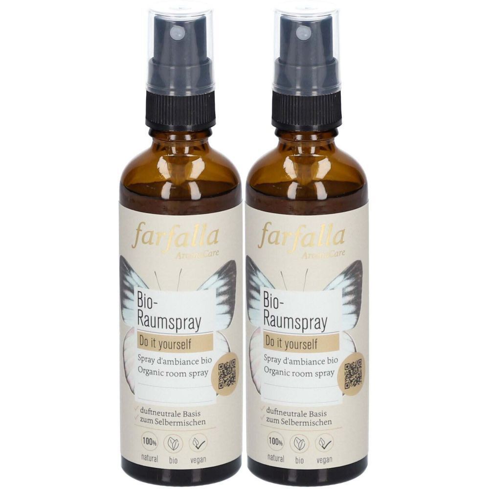 Deux flacons pulvérisateurs bruns avec des têtes de pulvérisation noires. Les étiquettes indiquent "farfalla" et "Bio-Raumspray".