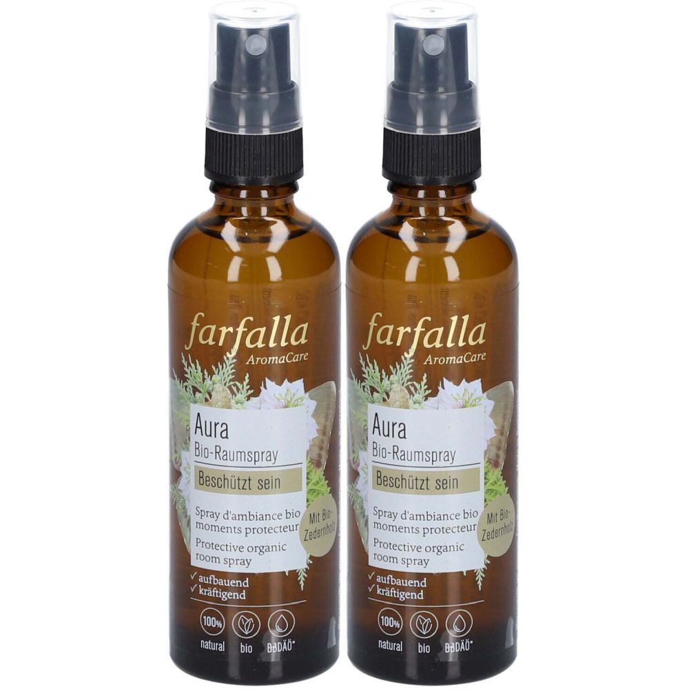Deux flacons de spray marron avec étiquettes. Inscription : farfalla, Aura Bio-Raumspray, Beschützt sein. Avec labels bio.