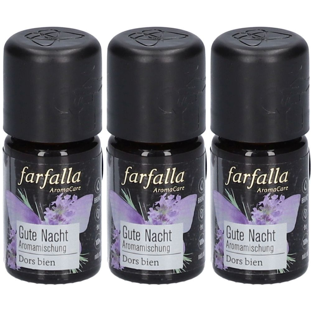 Trois petites bouteilles avec bouchons noirs. Les étiquettes indiquent "farfalla AromaCare Gute Nacht Aromamischung".