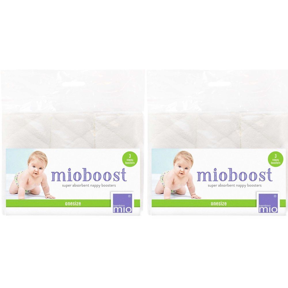Deux paquets de coussinets mioboost. Chaque paquet présente un bébé et des informations sur le produit. Le logo 'mio' est visible.