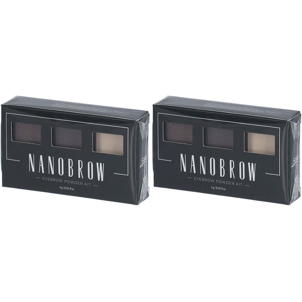 Deux boîtes noires de NANOBROW Eyebrow Powder Kit. Chaque boîte contient trois teintes. Texte : Eyebrow Powder Kit.