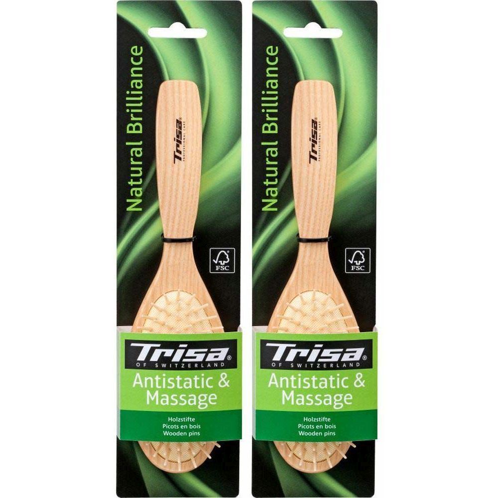 Deux brosses à cheveux emballées. Manche en bois, label FSC, inscription "Trisa", "Antistatic & Massage".