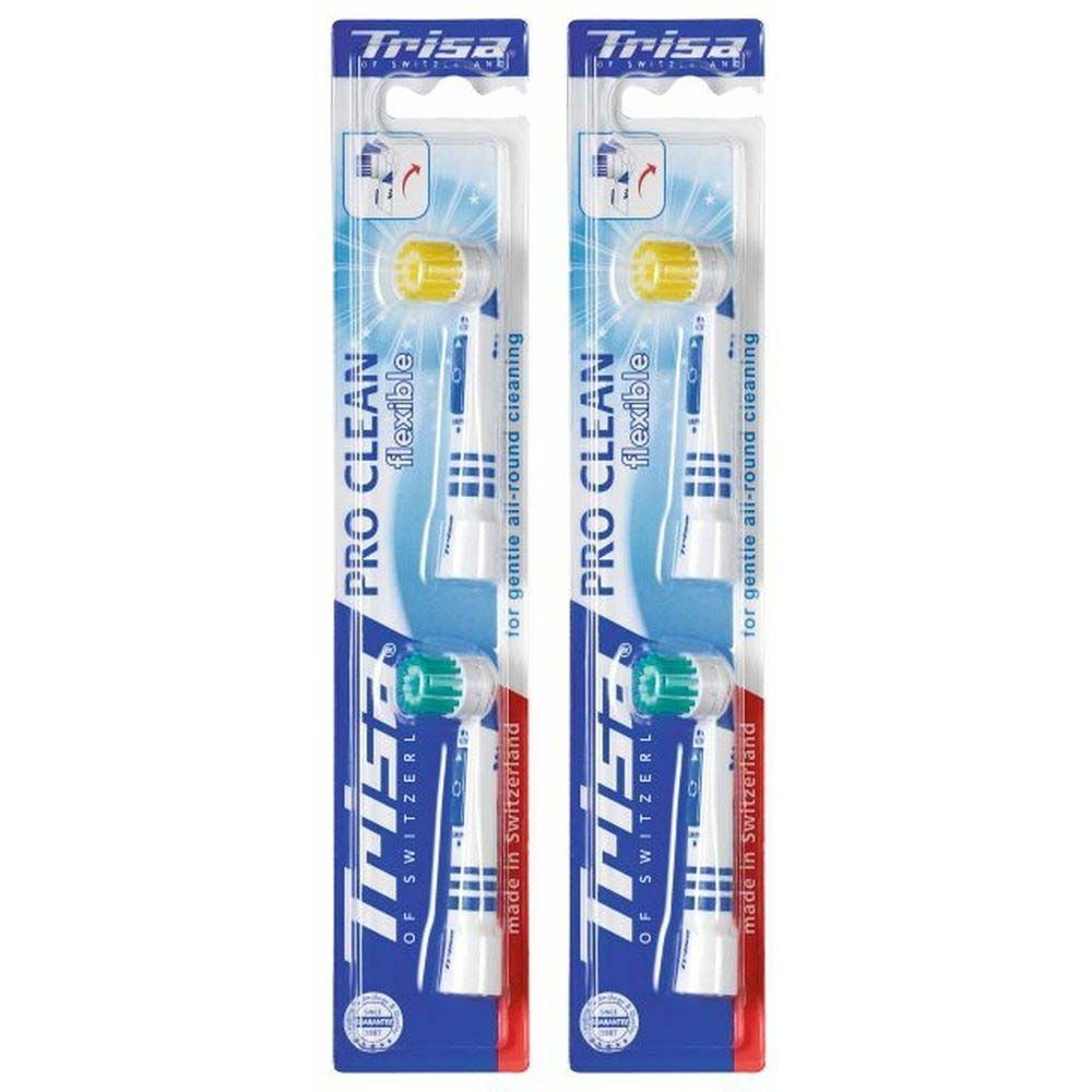 Deux têtes de brosse à dents Trisa Pro Clean en blister. Soies jaunes et vertes. Inscription : flexible, made in Switzerland.