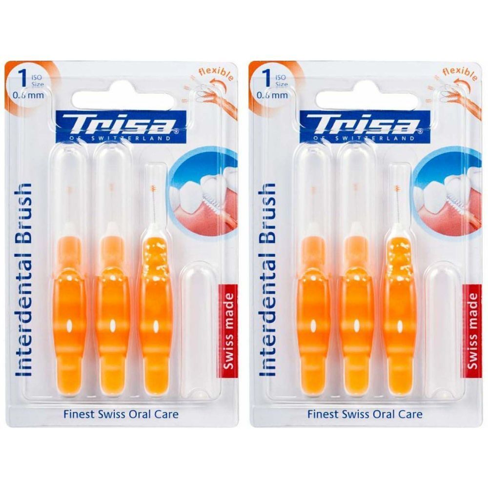 Deux blisters de brosses interdentaires. Chaque paquet contient quatre brosses orange avec des capuchons de protection transparents.
