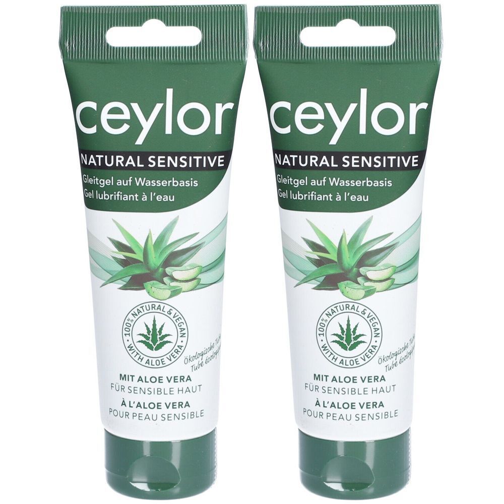 Deux tubes verts avec texte blanc. Inscription : ceylor, NATURAL SENSITIVE, gel lubrifiant à l'eau, Aloe Vera.