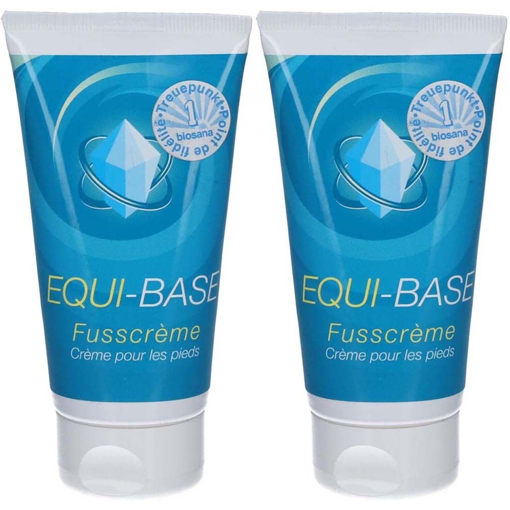 Deux tubes de crème pour les pieds. Emballage bleu avec bouchon blanc. Inscription: EQUI-BASE, Fusscreme, Crème pour les pieds.