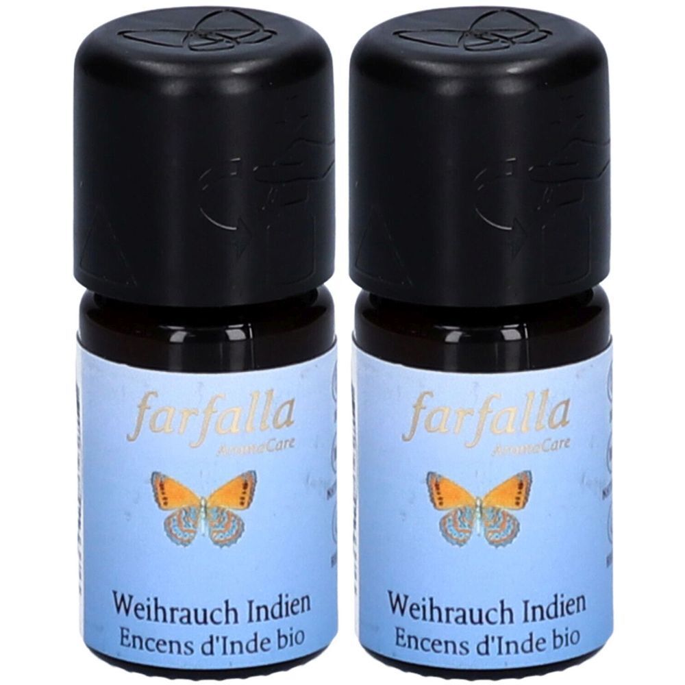 Deux flacons en verre brun avec bouchons noirs. Étiquettes bleues avec "farfalla AromaCare" et "Encens d'Inde bio".