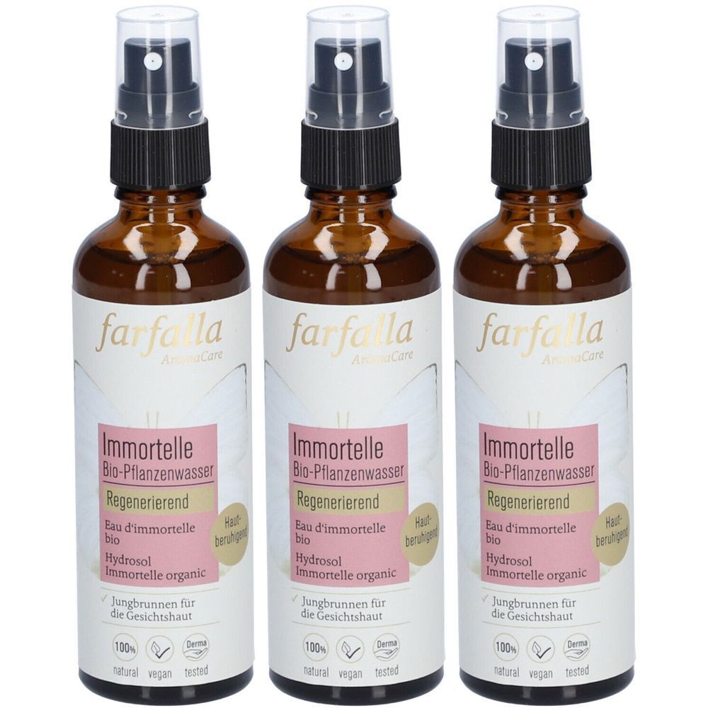 Trois flacons en verre brun avec vaporisateur. Les étiquettes indiquent "farfalla" et "Immortelle Bio-Pflanzenwasser".