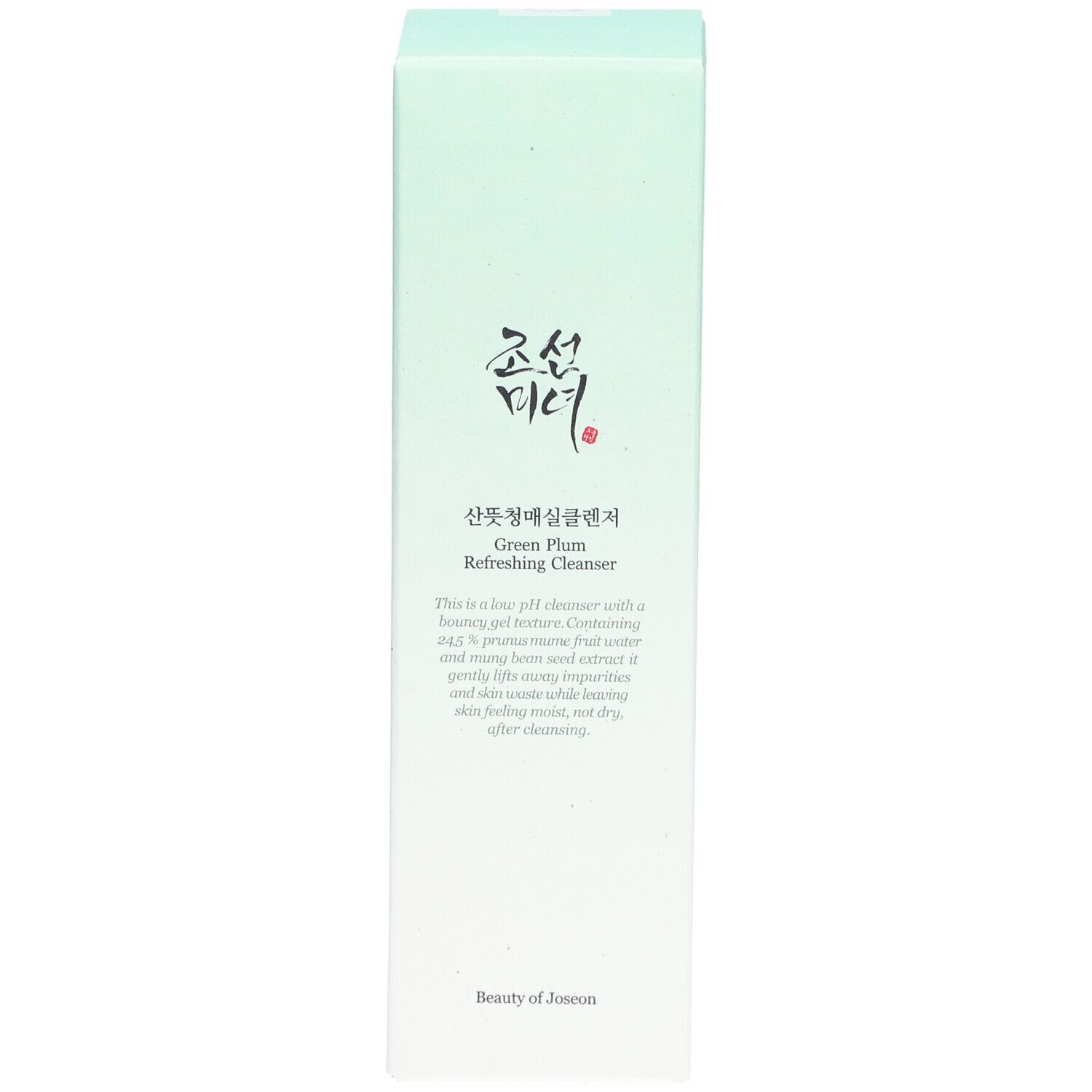 Emballage vert clair. Texte coréen et anglais. "Green Plum Refreshing Cleanser" est lisible. Marque: Beauty of Joseon.