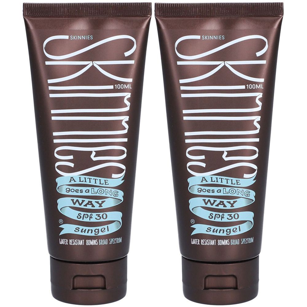 Deux tubes bruns avec texte blanc. Inscription: SKINNIES, A LITTLE goes a LONG WAY, SPF 30, sungel. 100ml.