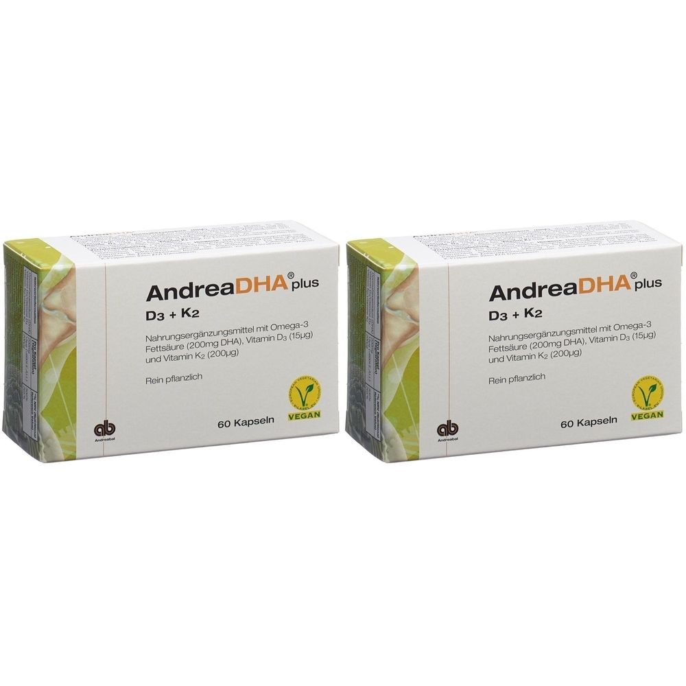 Deux boîtes d'AndreaDHA plus. Inscription : D3 + K2, 60 gélules, Vegan. Emballage vert et blanc avec informations.