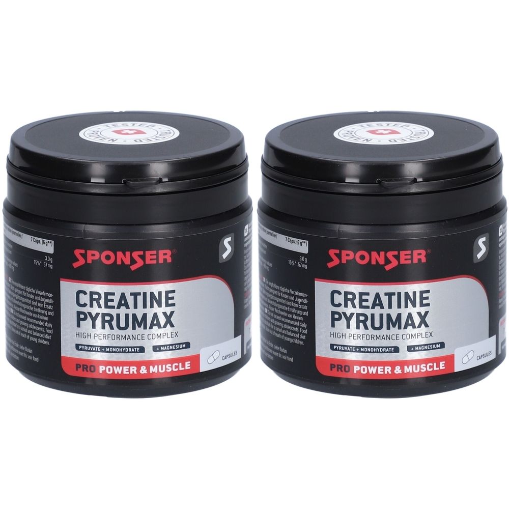 Deux boîtes noires de SPONSER Creatine Pyrumax. Inscription : PRO POWER & MUSCLE. Couvercles avec logo rouge. Étiquette avec informations produit.