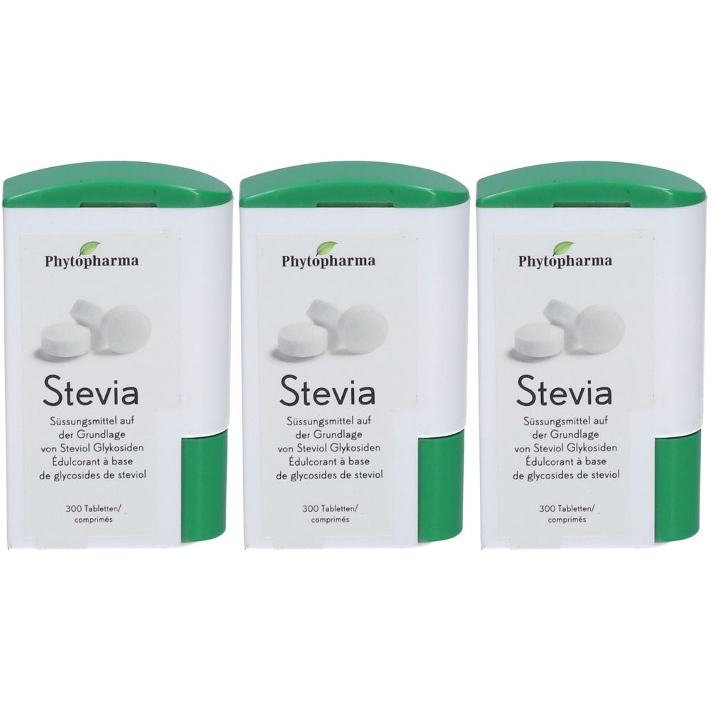 Trois boîtes blanches avec couvercles verts. Chaque boîte porte l'inscription "Phytopharma Stevia". Texte en allemand et français. 300 comprimés.
