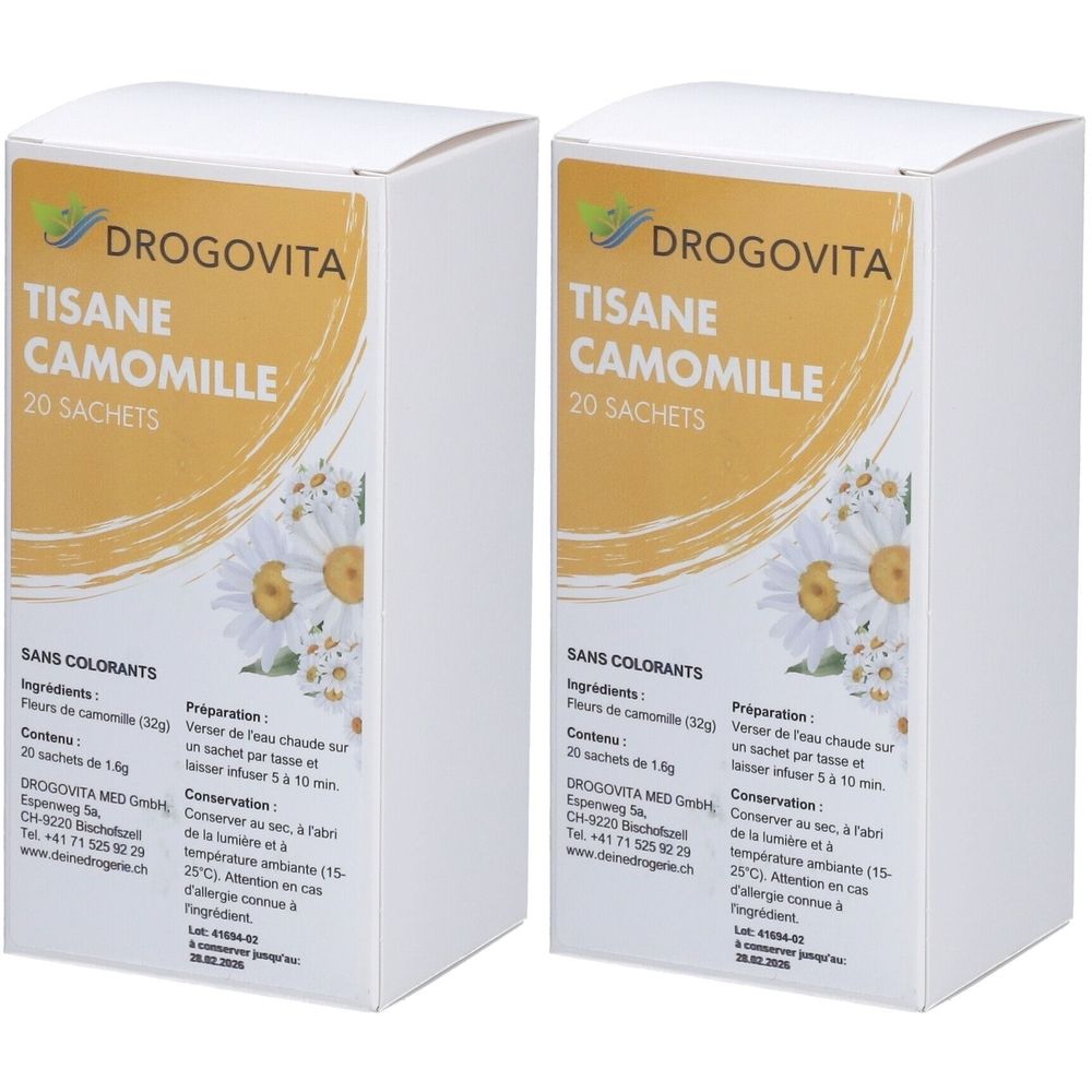Deux boîtes blanches avec étiquettes jaunes. Inscription : DROGOVITA, TISANE CAMOMILLE, 20 SACHETS. Illustration de fleurs de camomille.