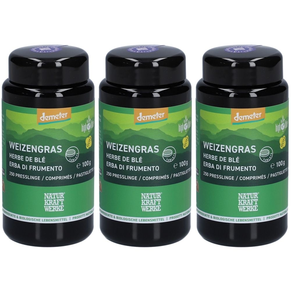 Trois boîtes noires avec étiquettes vertes. Inscription : Weizengras, label Demeter, NATUR KRAFT WERKE. 250 comprimés.