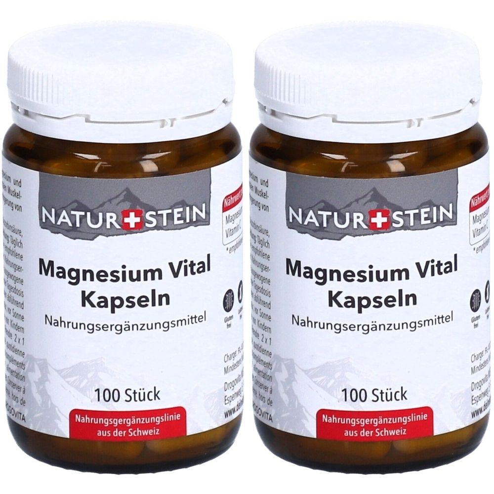 Deux flacons avec couvercles blancs. Inscription: NATUR+STEIN, Magnesium Vital Kapseln, 100 pièces. Complément alimentaire.