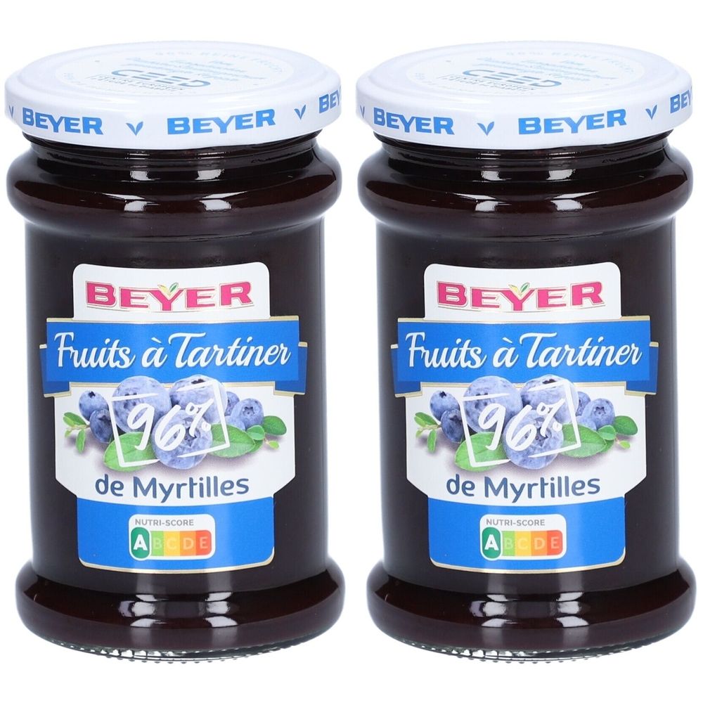 Deux pots de confiture. Inscription : BEYER, Fruits à Tartiner, 96% de Myrtilles. Avec Nutri-Score.