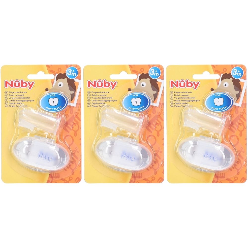 Trois masseurs de doigts NUBY en emballage blister. Conception de carton jaune avec image du produit et texte. Pour les premières dents.