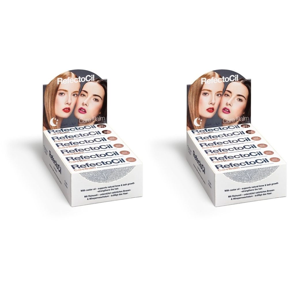 Deux présentoirs RefectoCil. Chaque présentoir contient des boîtes avec le nom de la marque et l'image de deux femmes.