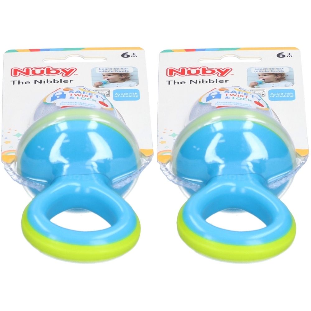 Deux sucettes alimentaires Nûby avec capuchon. Bleues, vertes et transparentes. Emballées sur carte blister. Marque Nûby.