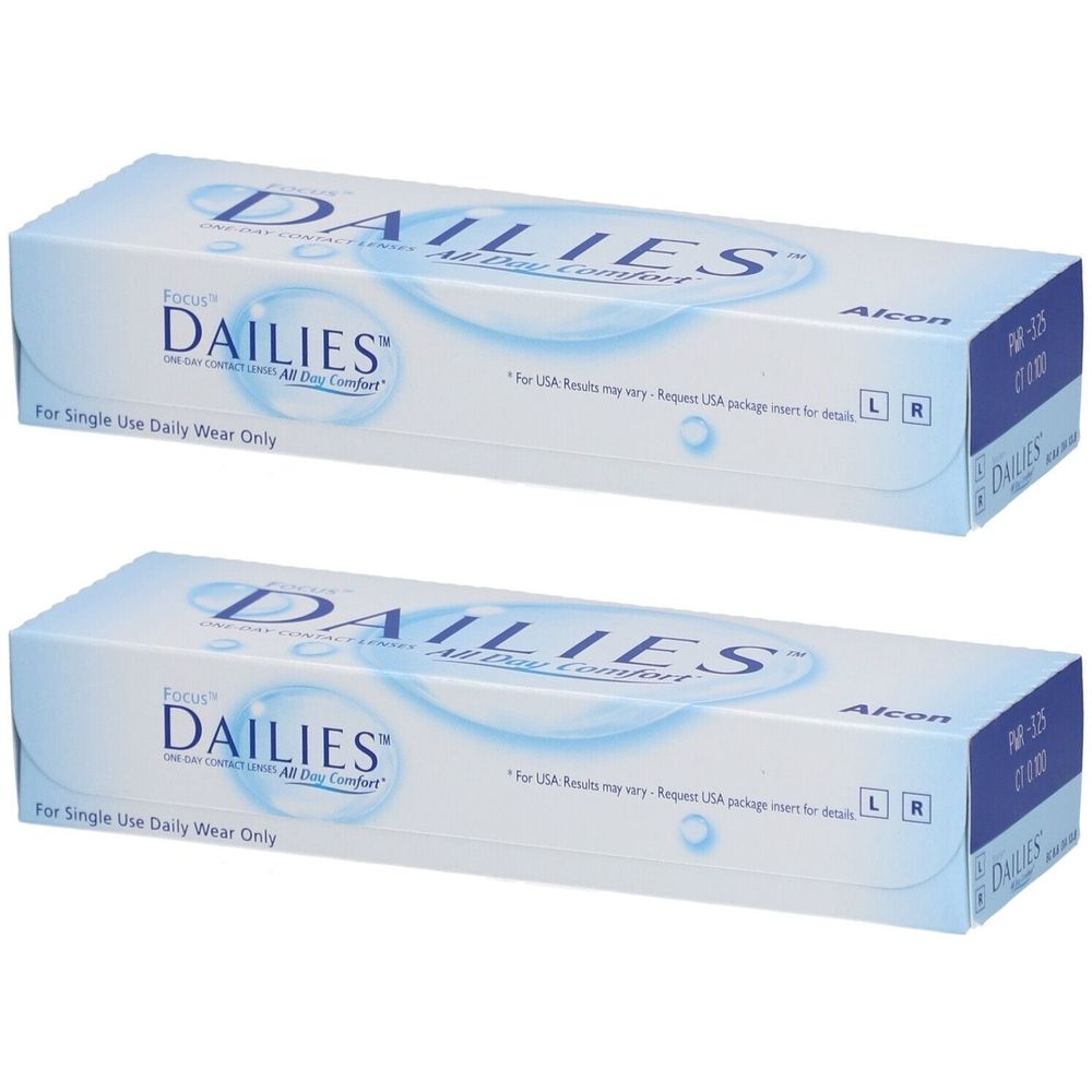 Deux boîtes de lentilles de contact FOCUS DAILIES. Emballage bleu avec nom du produit et logo Alcon. Usage quotidien.
