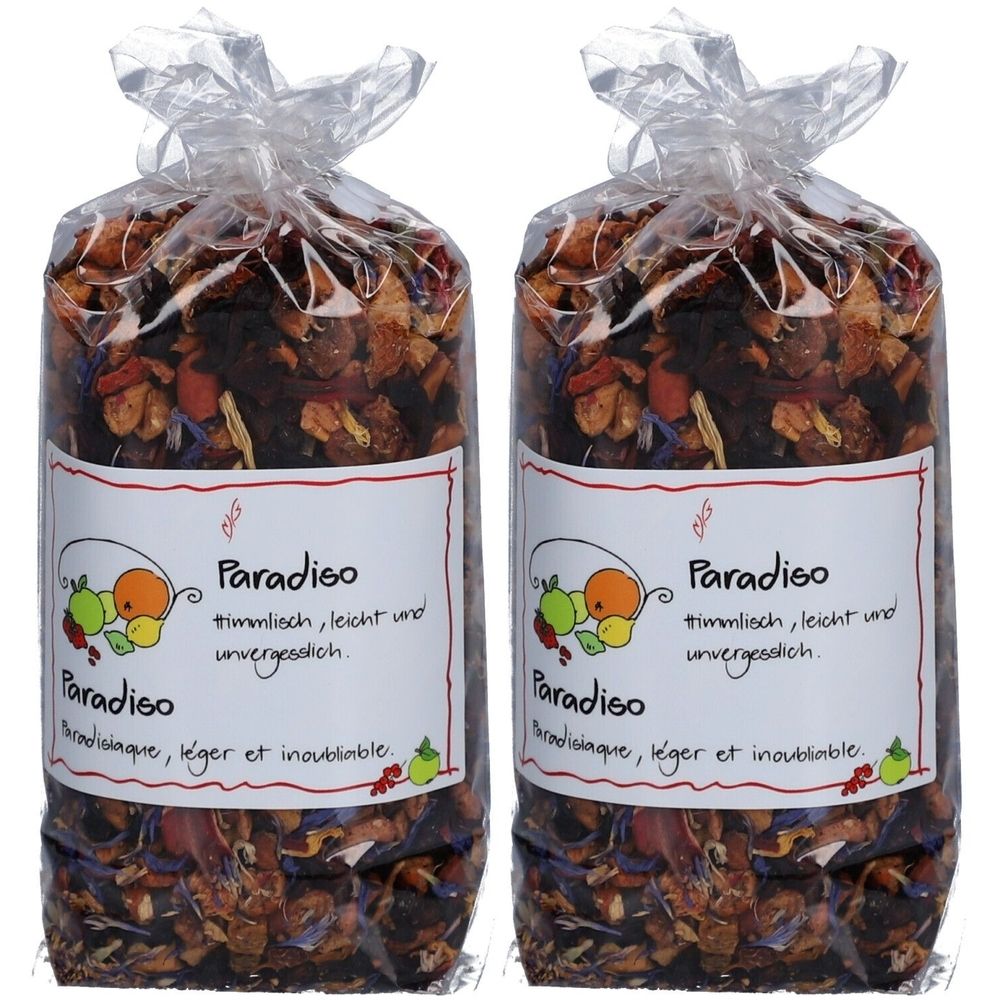 Deux sachets de thé aux fruits Paradiso. Emballage plastique transparent. Étiquette avec nom du produit et texte en allemand et français. Illustration de fruits.