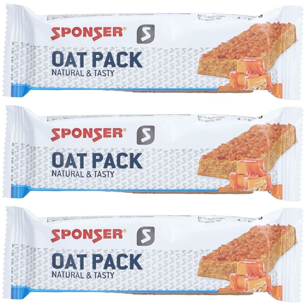 Trois barres emballées en blanc. Impression: SPONSER OAT PACK, NATURAL & TASTY. Une barre avec du caramel est montrée.