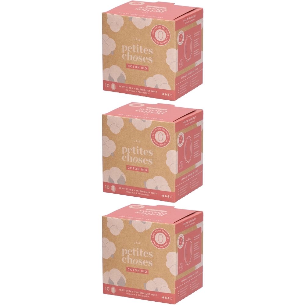 Trois boîtes carrées. Impression : « petites choses » et « Coton bio ». Emballage rose et marron avec image du produit.