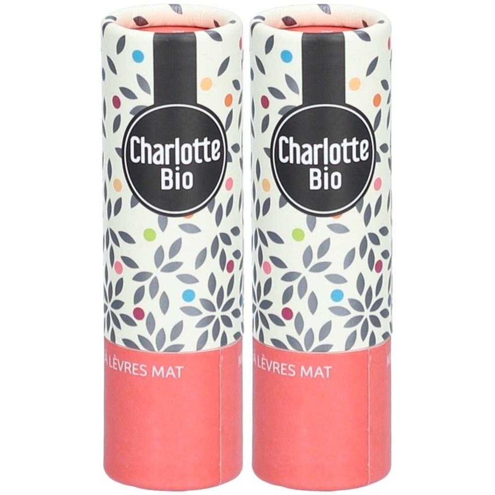 Deux rouges à lèvres dans des emballages cylindriques. Inscription "Charlotte Bio" et "Lèvres Mat". Rose et imprimé floral.
