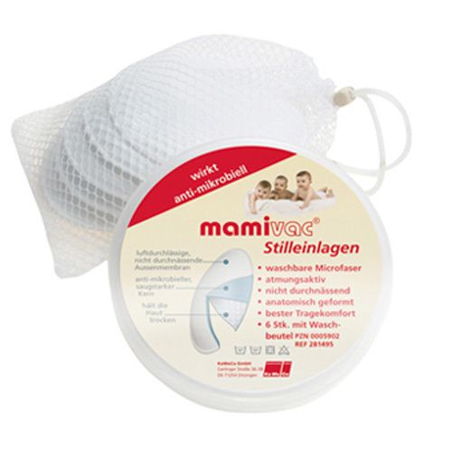 Coussinets d'allaitement blancs ronds dans un sac en filet et un emballage. Sur l'emballage : mamivac® Stilleinlagen, 6 pièces, antimicrobien.