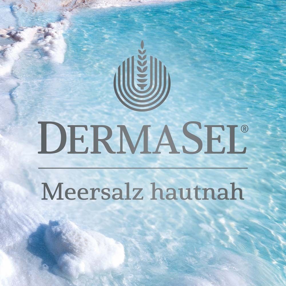 Logo DermaSel sur fond d'eau. Texte : Sel marin au plus près de la peau.
