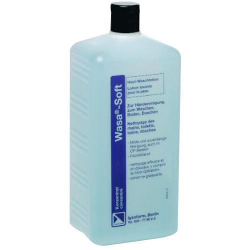 Wasa-Soft lotion lavante pour la peau, flacon rectangulaire, bouchon noir. Liquide bleu, étiquette avec informations produit.