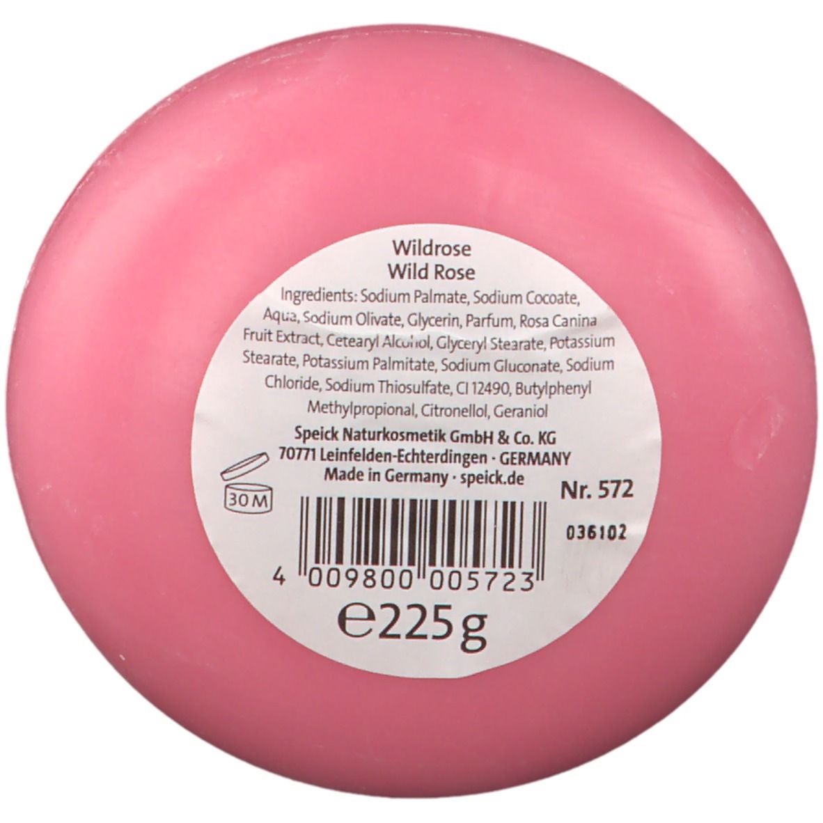 Savon rose avec étiquette. Ingrédients, code-barres et texte "Made in Germany".