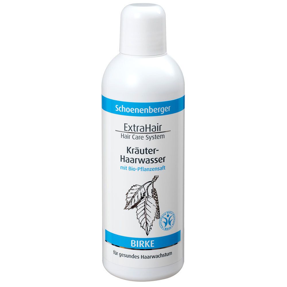 Bouteille blanche d'eau capillaire aux herbes. Étiquette bleue avec nom du produit, illustration de bouleau et texte.
