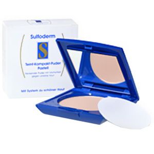 Poudre compacte avec miroir et applicateur. Boîtier bleu, emballage blanc avec nom et logo du produit.