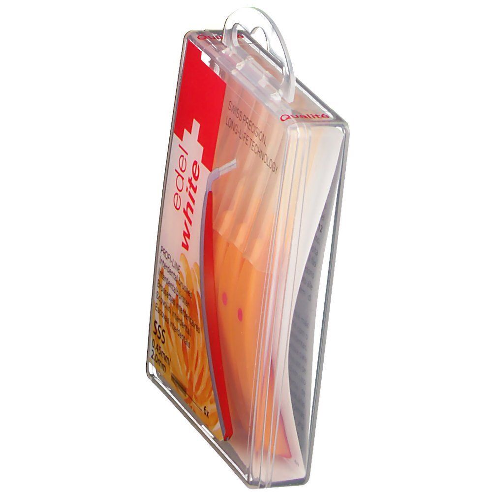 Emballage de brosses interdentaires, vue latérale. Emballage en plastique transparent avec informations sur le produit et nom de la marque.