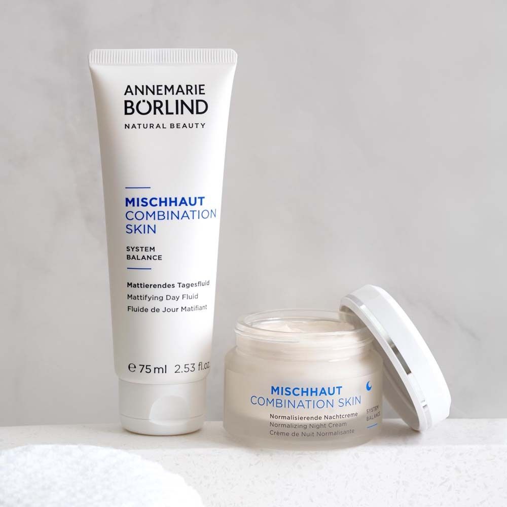 Pot de crème et tube. Inscription : ANNEMARIE BÖRLIND, MISCHHAUT COMBINATION SKIN. Tube : 75 ml.